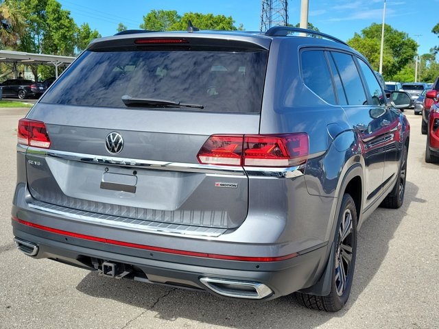 2022 Gray Volkswagen Atlas 3.6L V6 SE w/Technology AWD SUV