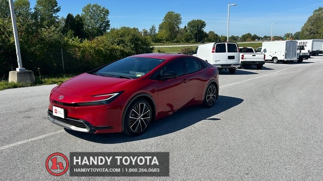 2023 Toyota Prius XLE's photo