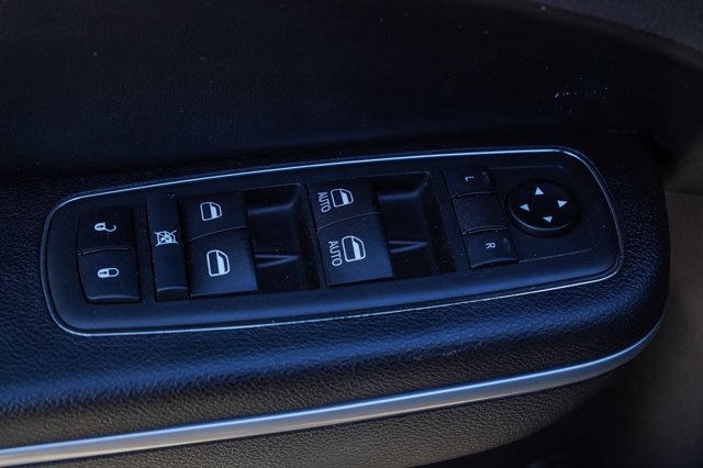 used 2021 Chrysler 300 car, priced at $19,388