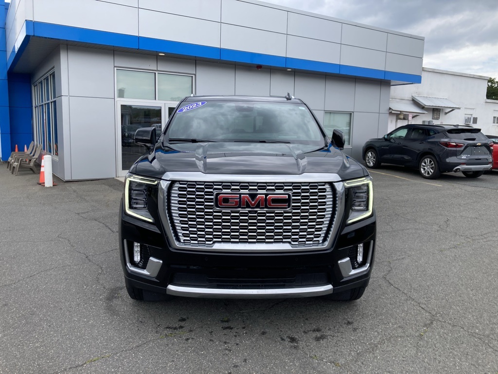 2023 Gmc Yukon Denali photo 2