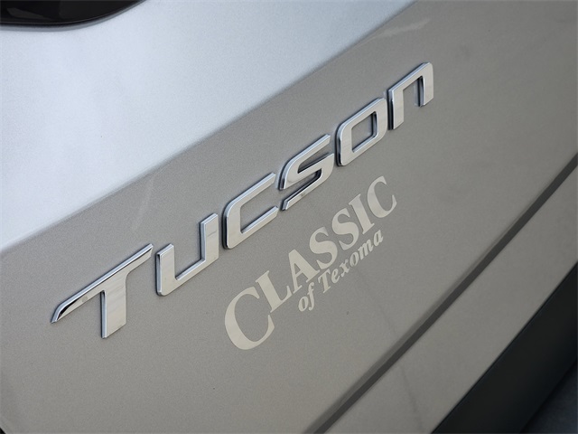 2022 Shimmering Silver Hyundai Tucson Limited FWD SUV