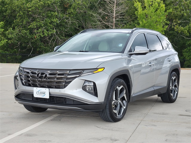 2022 Shimmering Silver Hyundai Tucson Limited FWD SUV