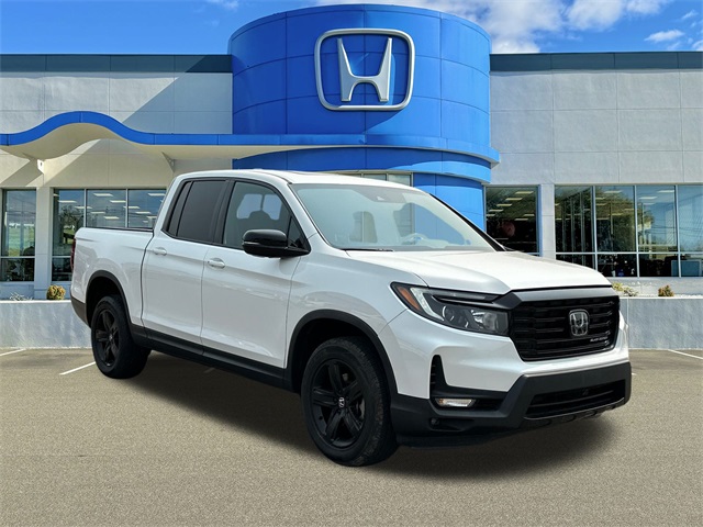 2022 Honda Ridgeline Black Edition's photo