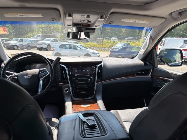 2018 Cadillac Escalade ESV Luxury photo 15