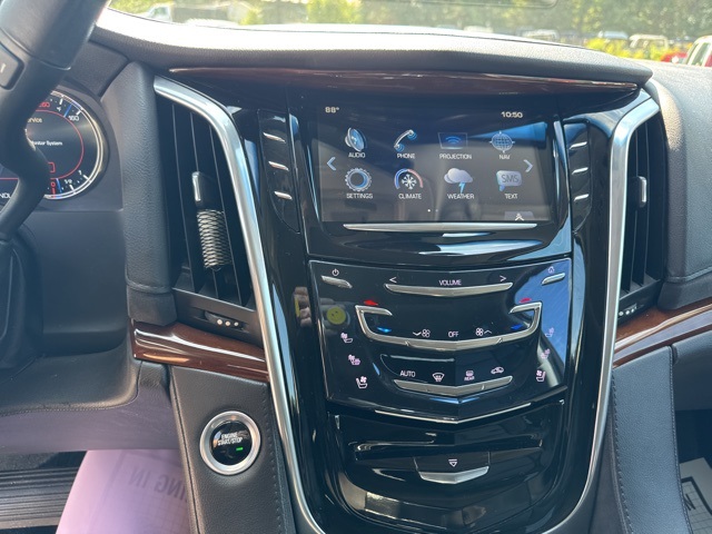 2018 Cadillac Escalade ESV Luxury photo 21
