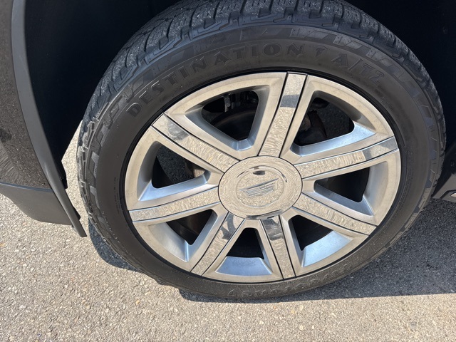 2018 Cadillac Escalade ESV Luxury photo 26