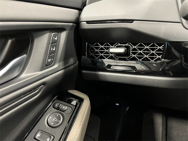 New 2025 Honda Accord Hybrid Sedan