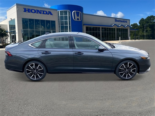 New 2025 Honda Accord Hybrid Sedan