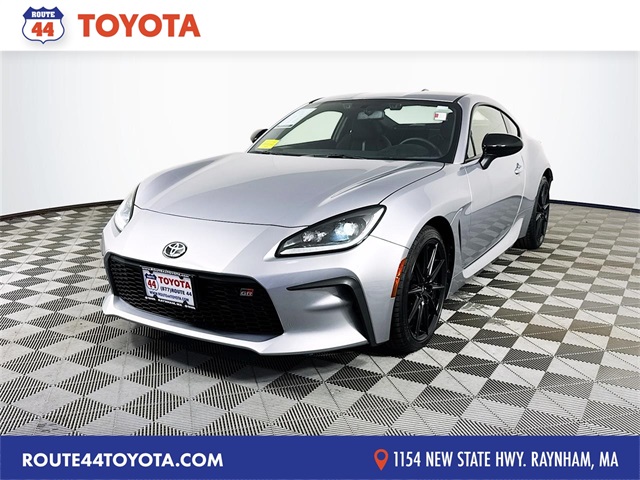 2025 Toyota GR86 Premium's photo