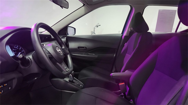 2025 Nissan Kicks Play S FWD 2025 Nissan Kicks Play S FWD