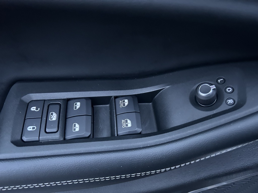 used 2021 Jeep Grand Cherokee L car, priced at $26,232