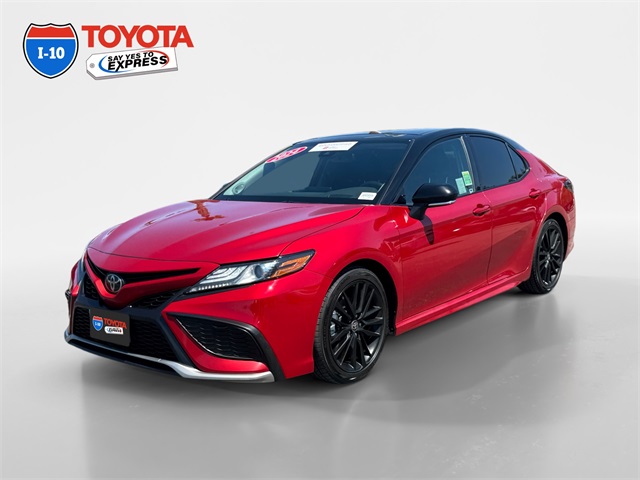 2024 Toyota Camry XSE's photo