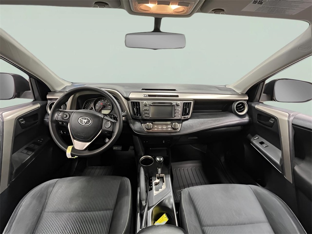 2013 Toyota RAV4 XLE photo 2