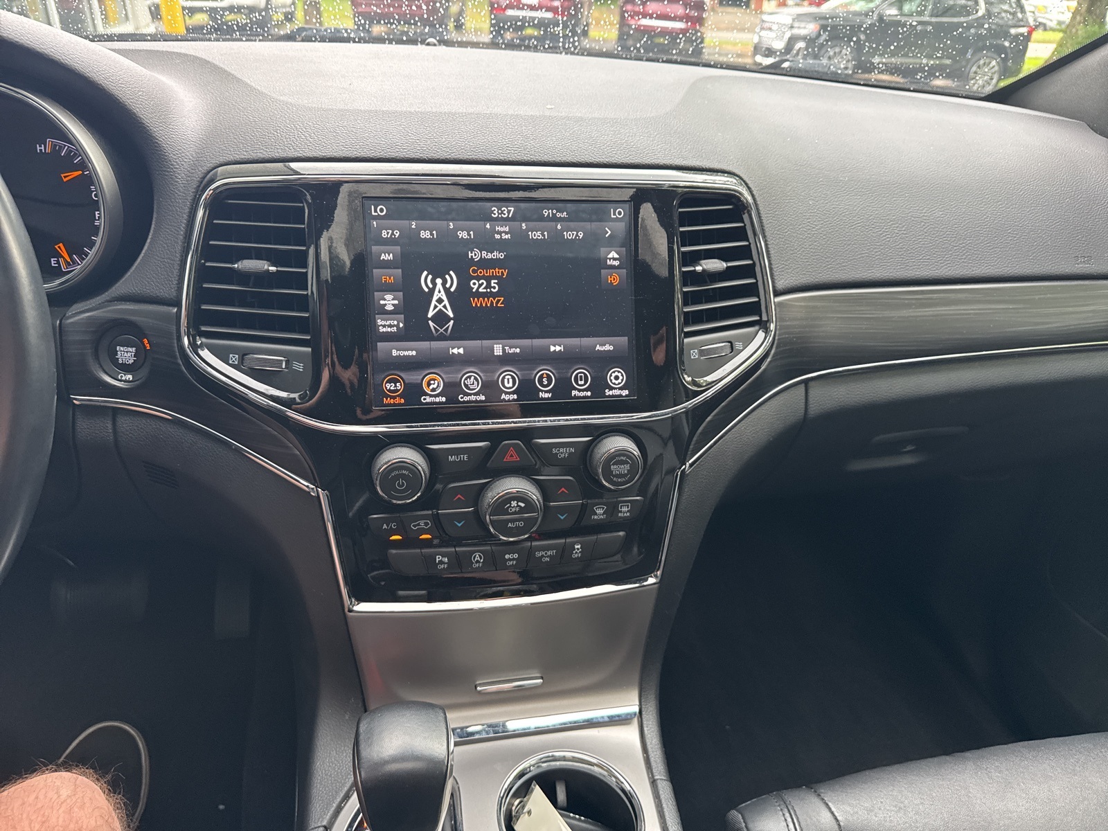 2021 Granite Crystal Metallic Clearcoat Jeep Grand Cherokee Limited 4X4 SUV