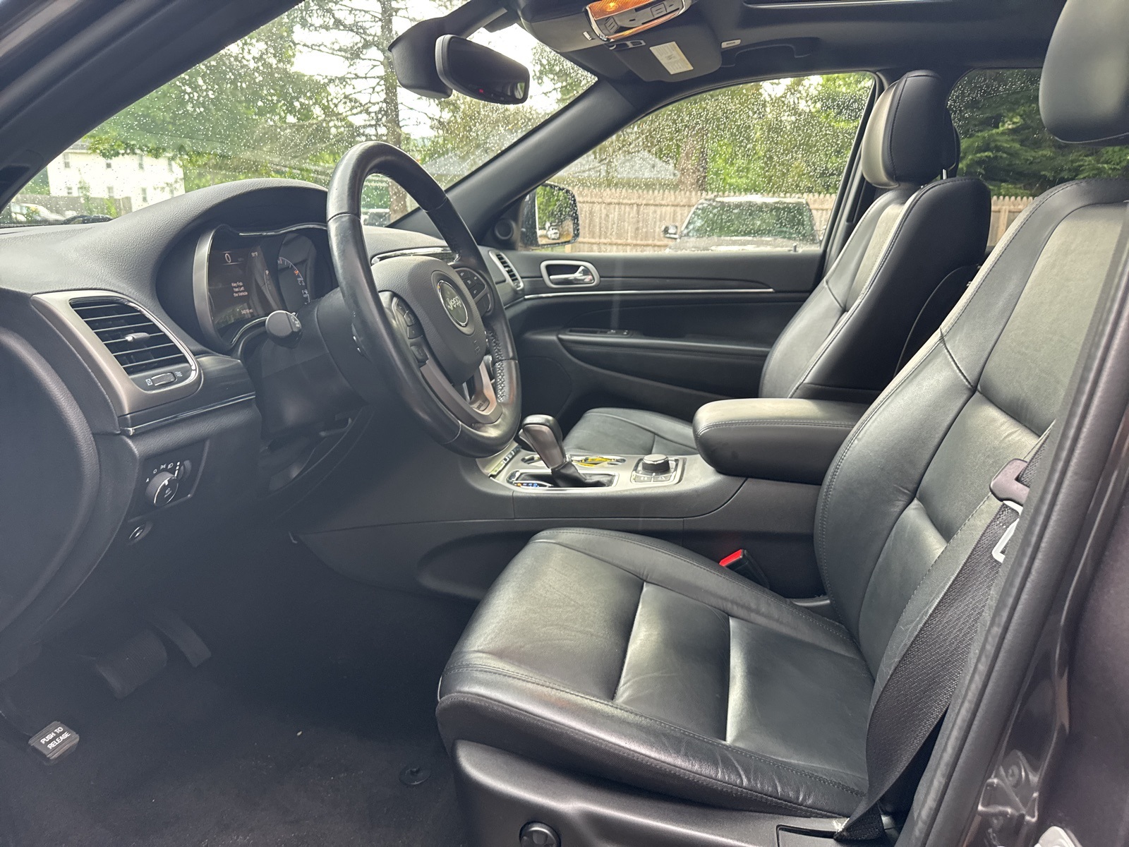 2021 Granite Crystal Metallic Clearcoat Jeep Grand Cherokee Limited 4X4 SUV