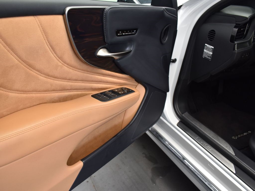 2023 White Pearl Lexus LS 500 Base RWD Sedan
