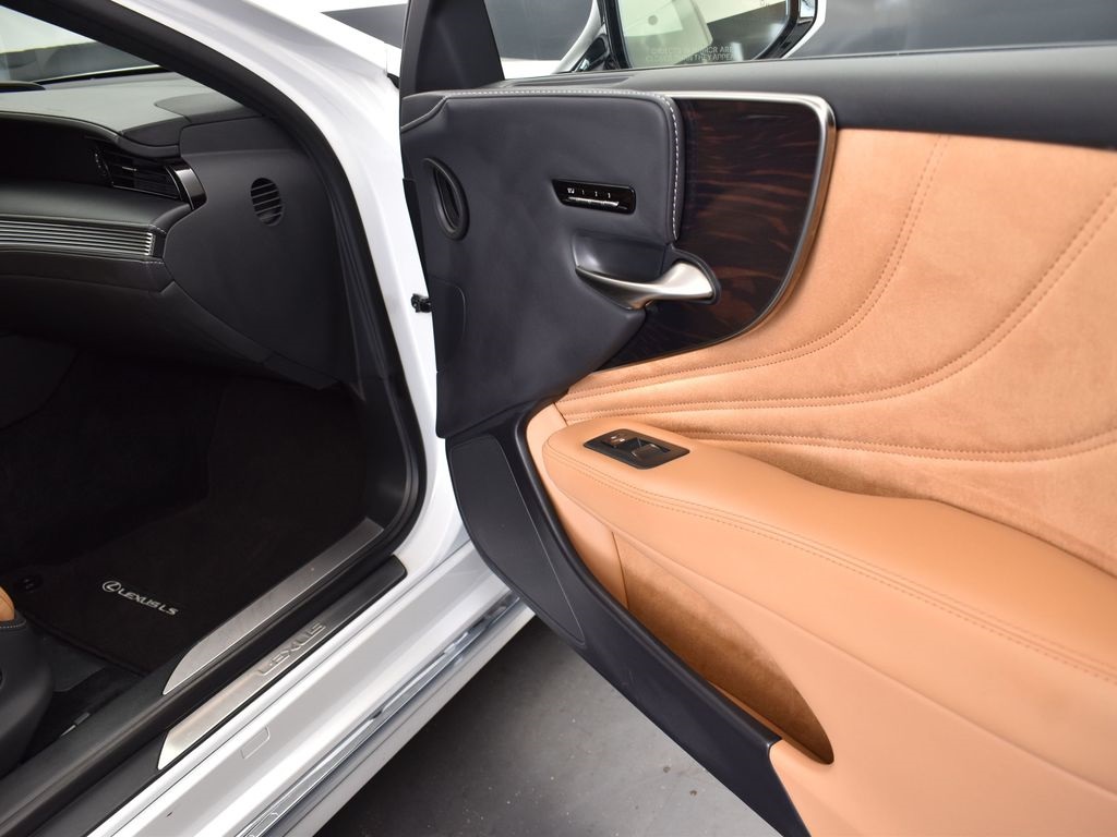 2023 White Pearl Lexus LS 500 Base RWD Sedan