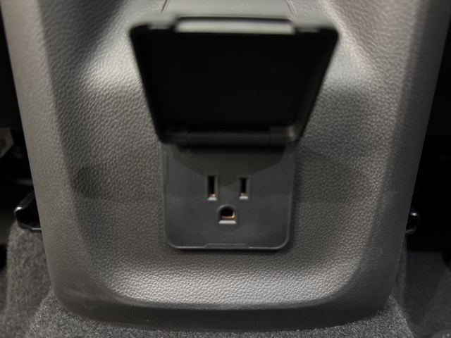 used 2024 Buick Envision car, priced at $39,989