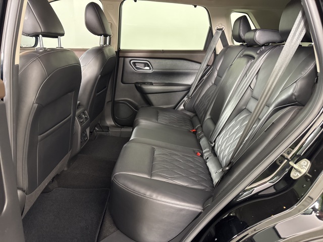 2021 Super Black Nissan Rogue Platinum FWD SUV