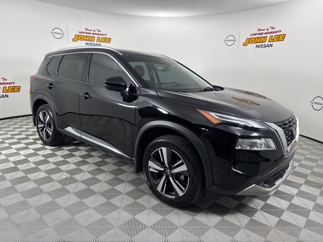 2021 Super Black Nissan Rogue Platinum FWD SUV