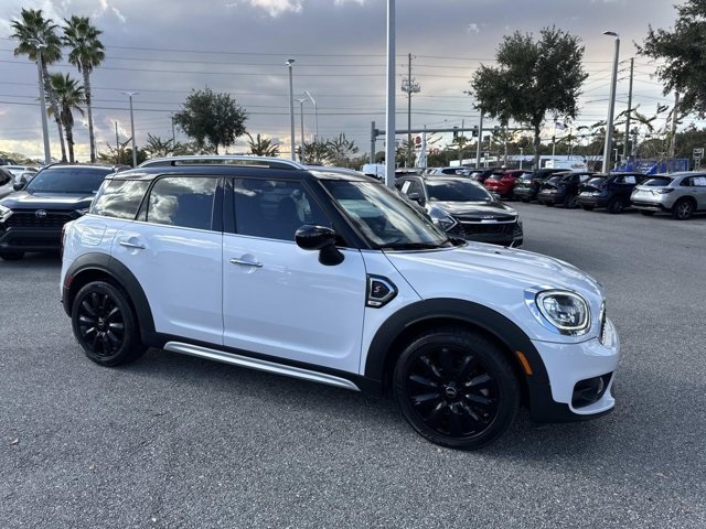 2020 MINI Countryman S's photo