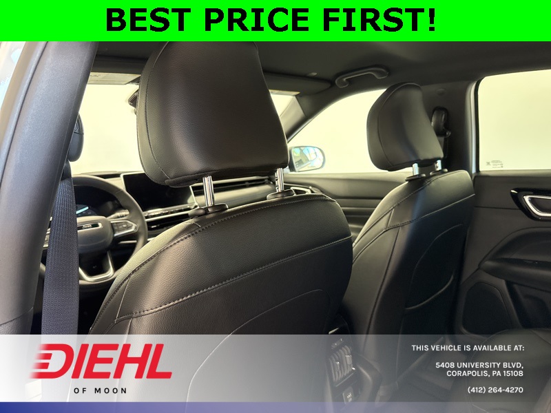 2026 Jeep Compass Limited photo 11