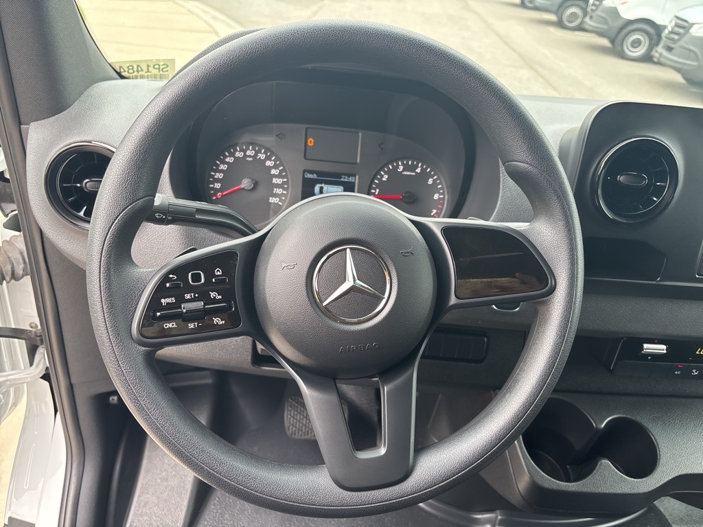 Used 2023 Mercedes-Benz Sprinter 2500 - photo 39