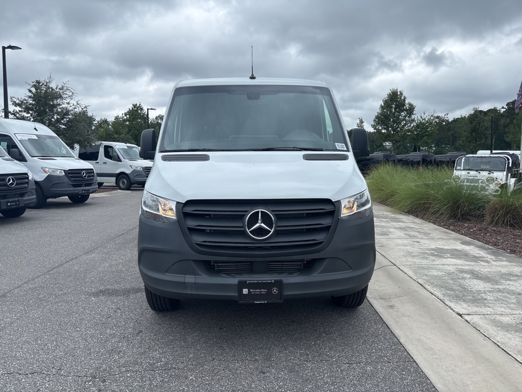 Used 2023 Mercedes-Benz Sprinter 2500 - photo 10