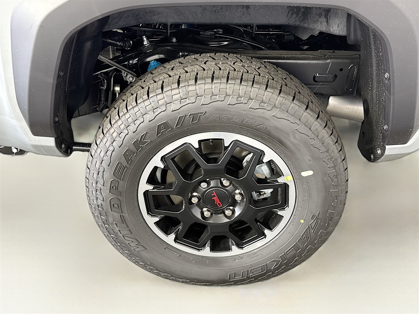 2025 Toyota Tacoma TRD Off-Road Double Cab photo 13