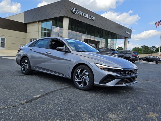 2025 Hyundai Elantra SEL