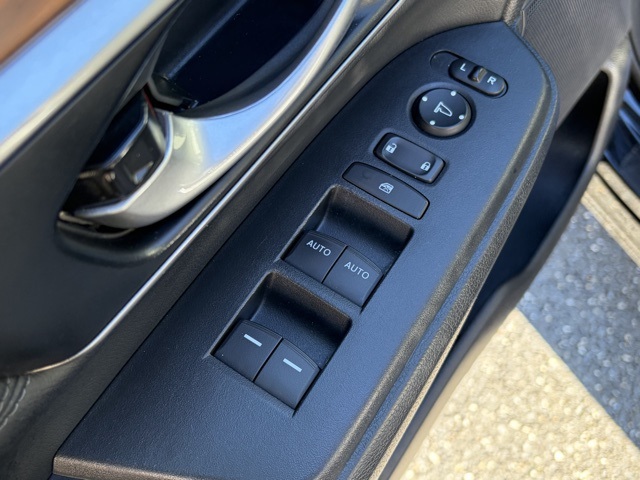 used 2022 Honda CR-V Hybrid car, priced at $22,795