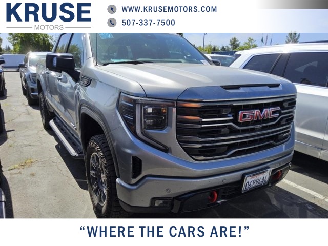 2024 GMC Sierra 1500 AT4