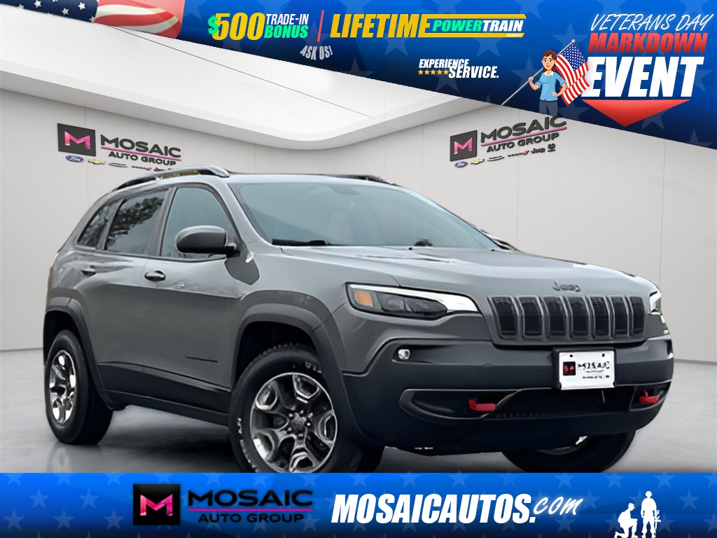 Used 2019 Jeep Cherokee Trailhawk SUVs