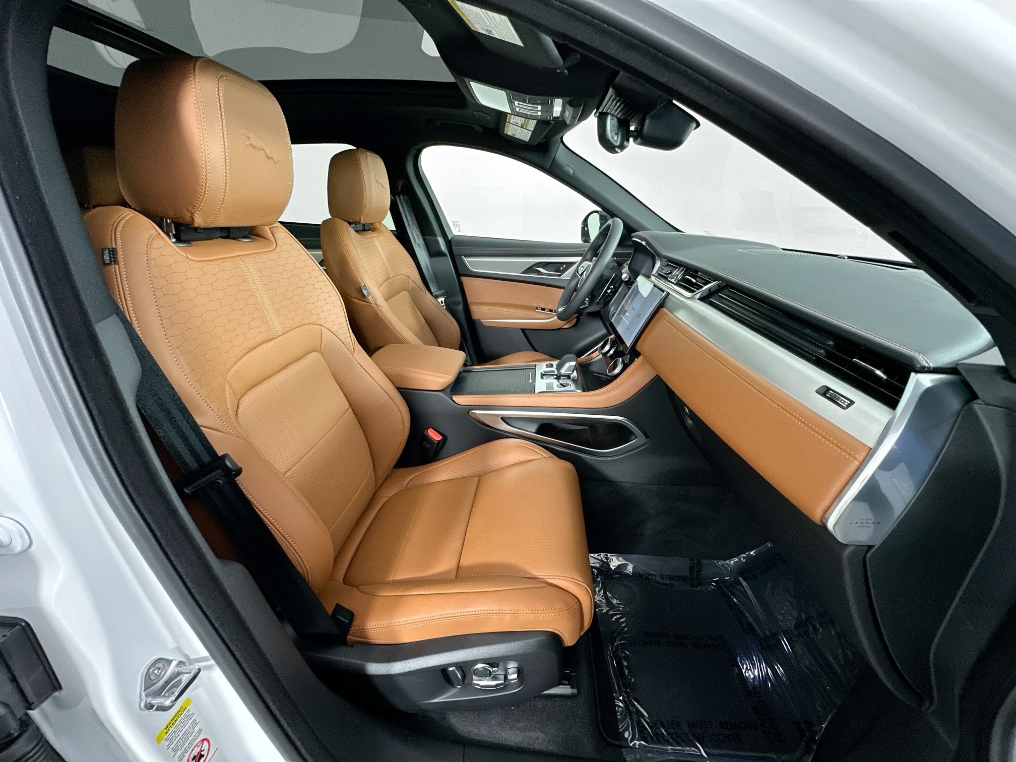 new 2025 Jaguar F-PACE car, priced at $80,593