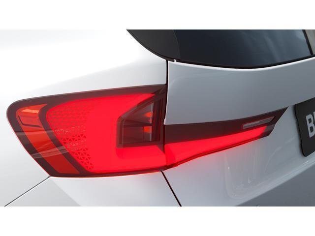 X1 xDrive28i