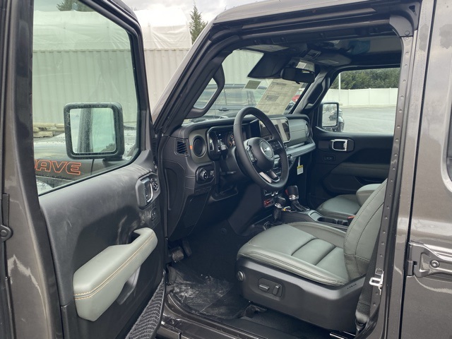 new 2026 Jeep Gladiator car, priced at $53,281