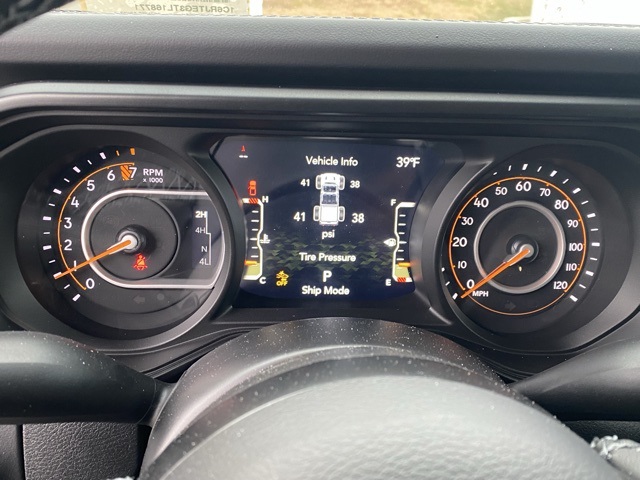 new 2026 Jeep Gladiator car, priced at $53,281