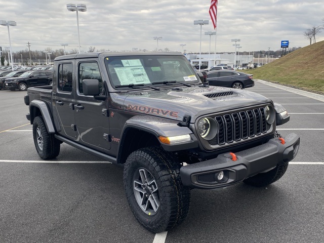 new 2026 Jeep Gladiator car, priced at $53,281