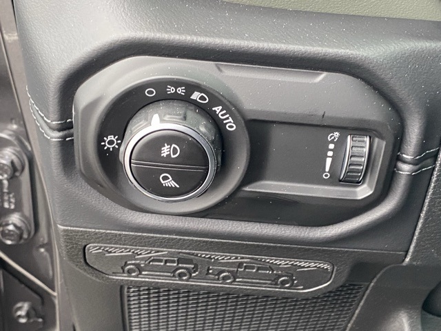 new 2026 Jeep Gladiator car, priced at $53,281