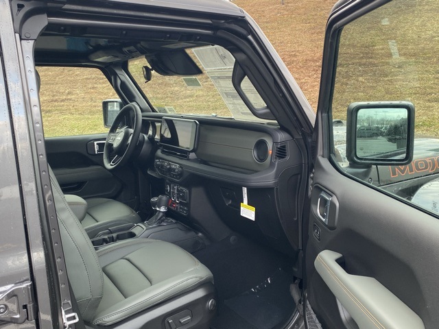 new 2026 Jeep Gladiator car, priced at $53,281