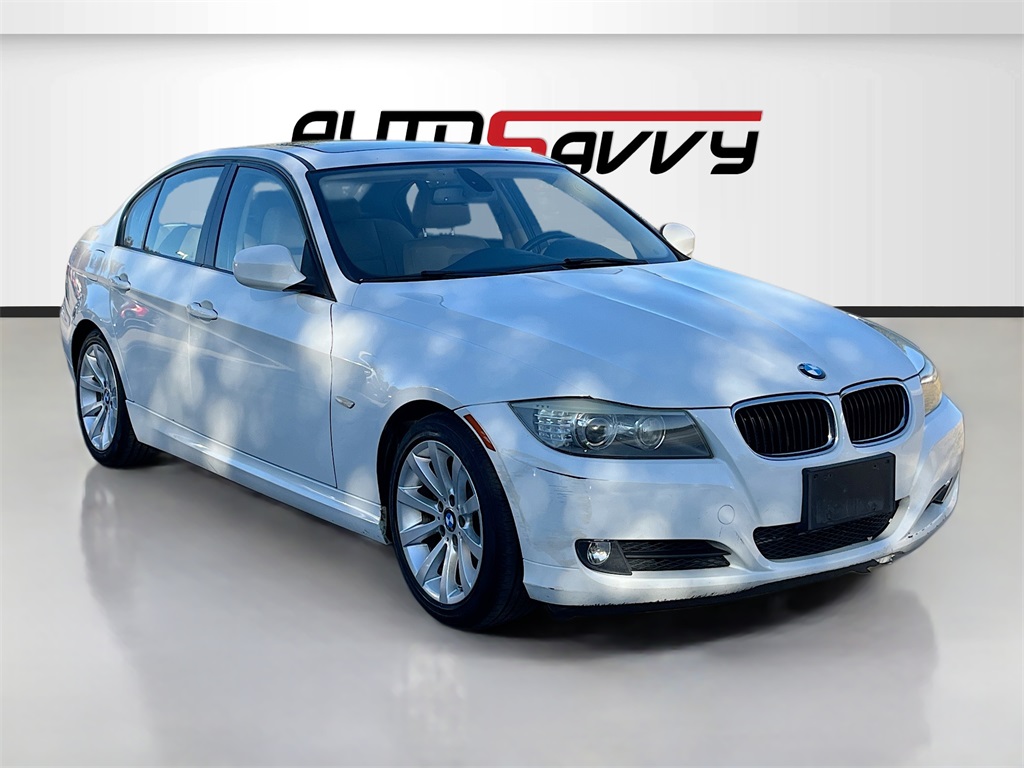 2011 BMW 3 Series 328i's photo