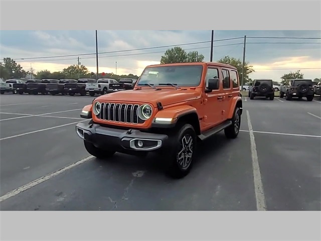 2025 Jeep Wrangler 4-Door Sahara 4x4