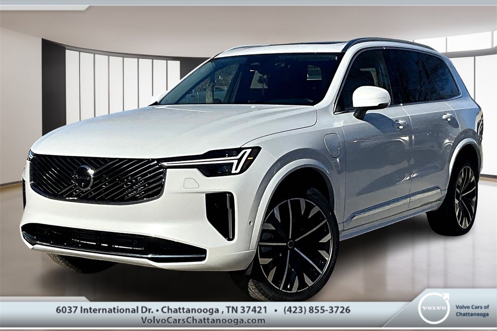 2025 Volvo XC90 Plus's photo