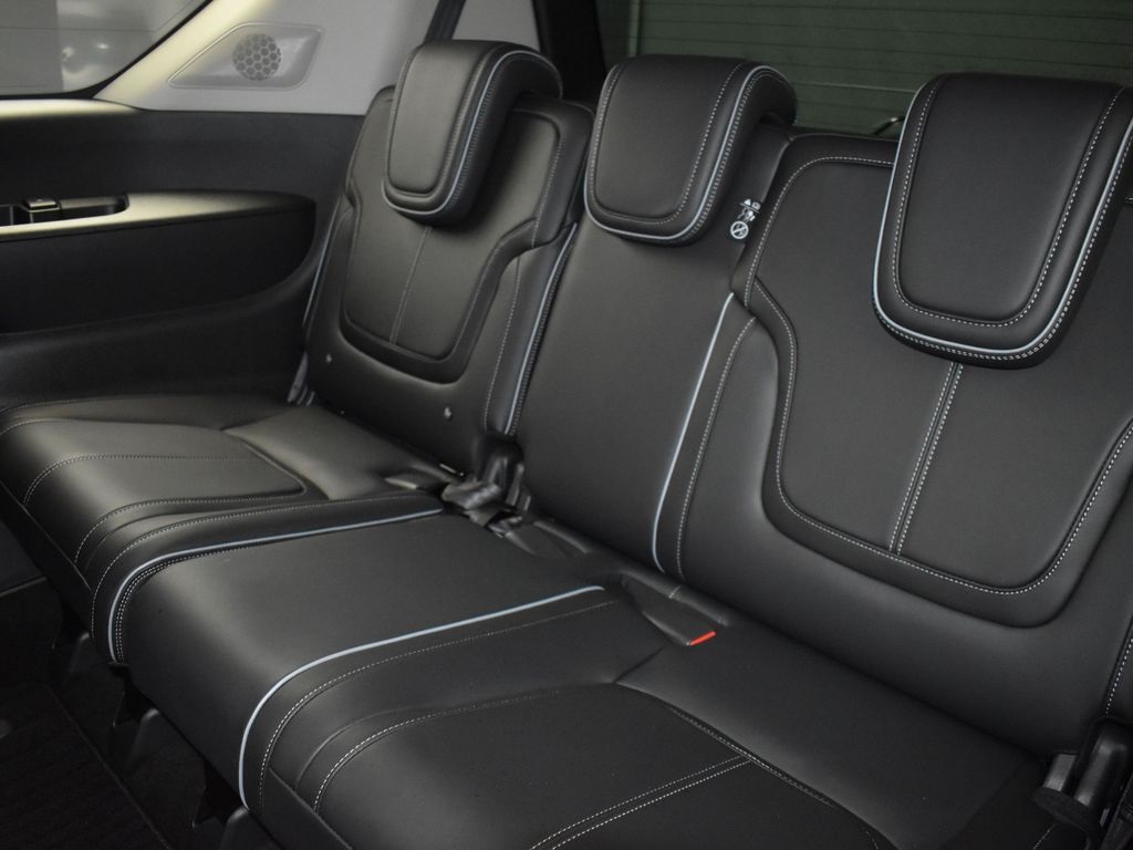 2025 Dynamic Metal INFINITI QX80 SENSORY 4X4 SUV