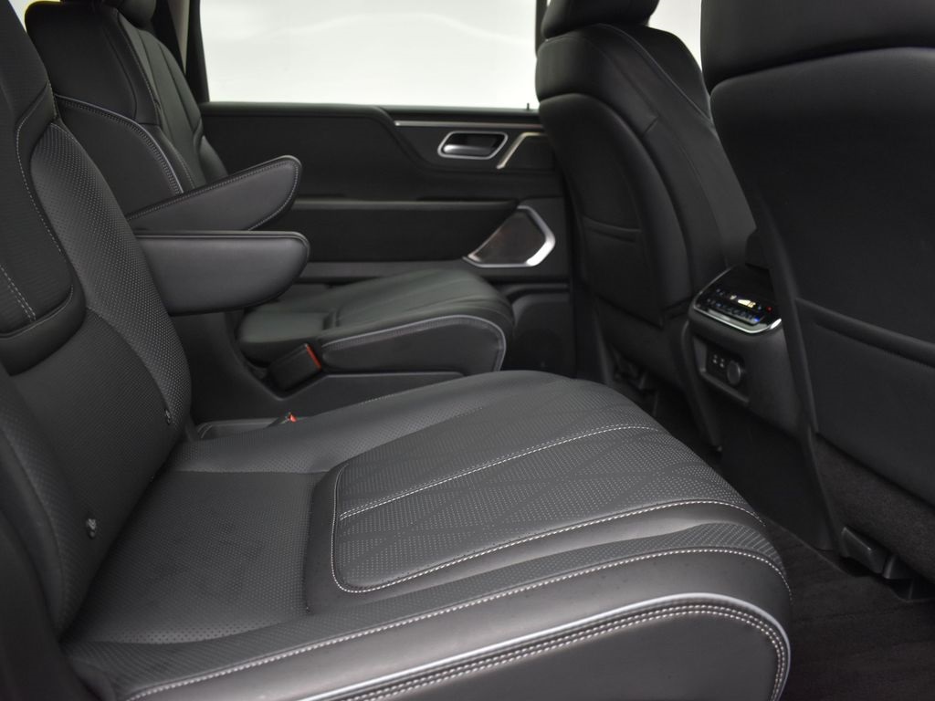2025 Dynamic Metal INFINITI QX80 SENSORY 4X4 SUV