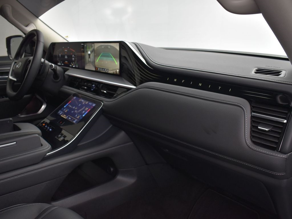 2025 Dynamic Metal INFINITI QX80 SENSORY 4X4 SUV
