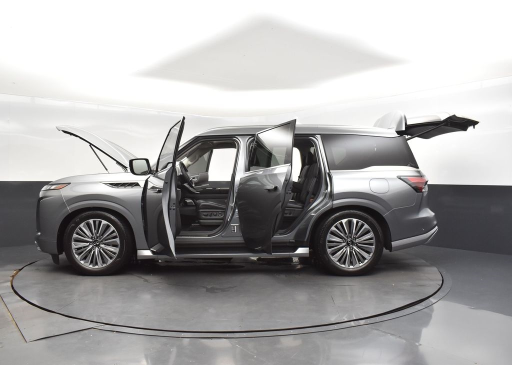 2025 Dynamic Metal INFINITI QX80 SENSORY 4X4 SUV