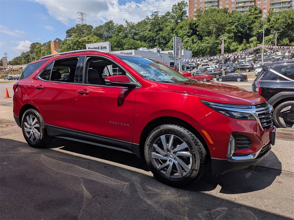 2023 Chevrolet Equinox Premier photo 3