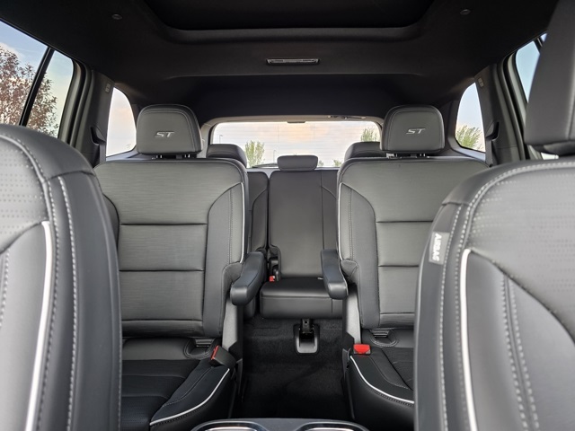 2026 Buick Enclave Sport Touring photo 15