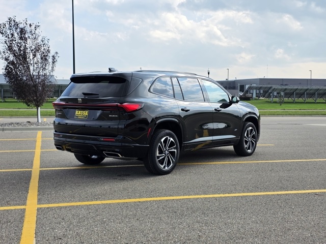 2026 Buick Enclave Sport Touring photo 2